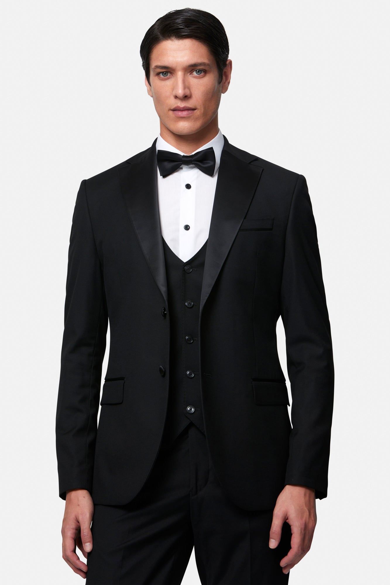 Edina Black 3PC Peak TUX