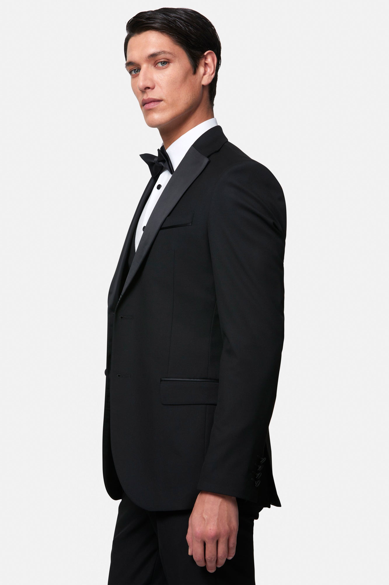 Edina Black 3PC Peak TUX