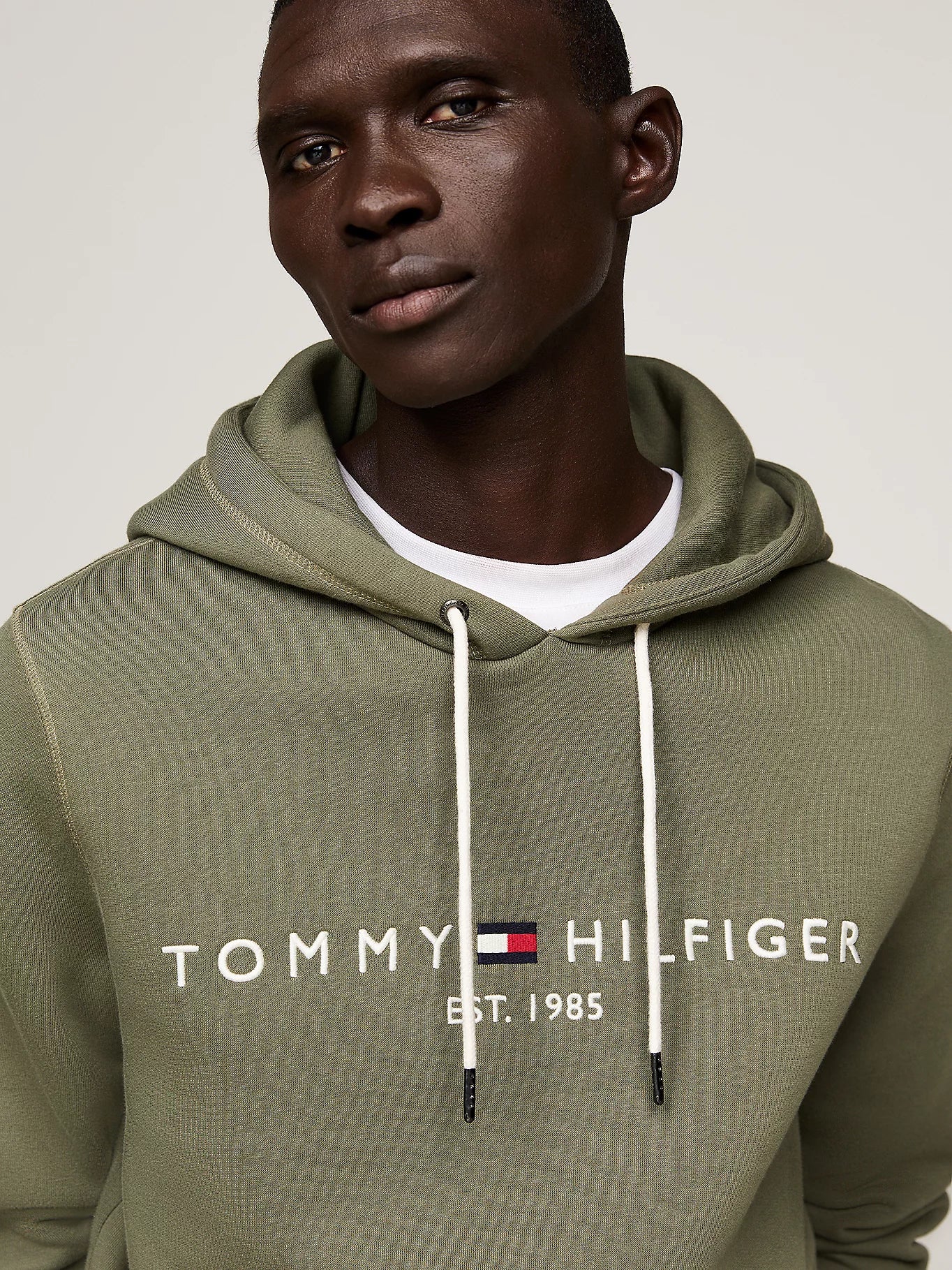 Tommy Hilfiger Drawstring Logo Embroidery Hoody - Bottle Green