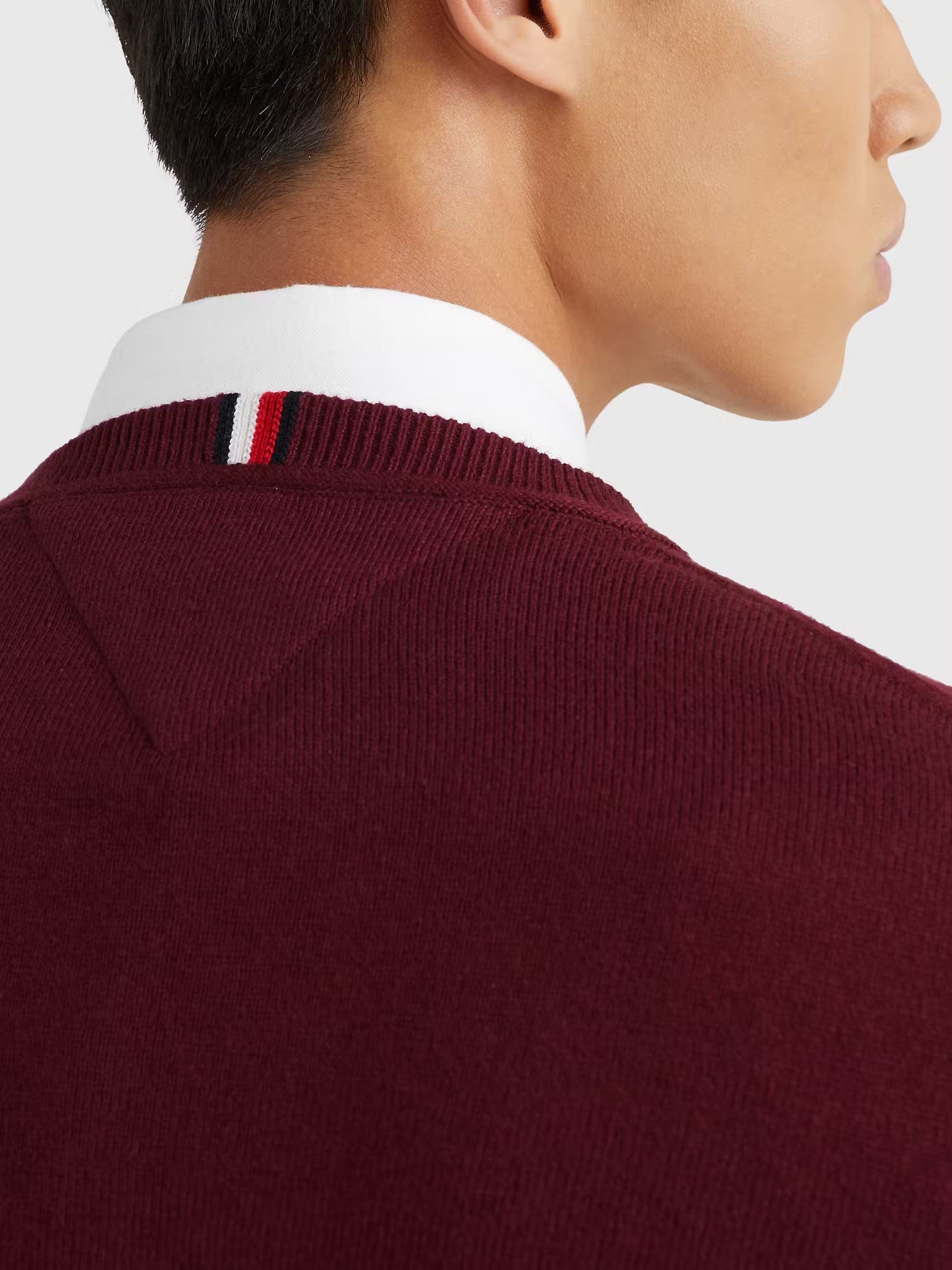 Tommy Hilfiger V-Neck Jumper with Cashmere - Deep Rouge