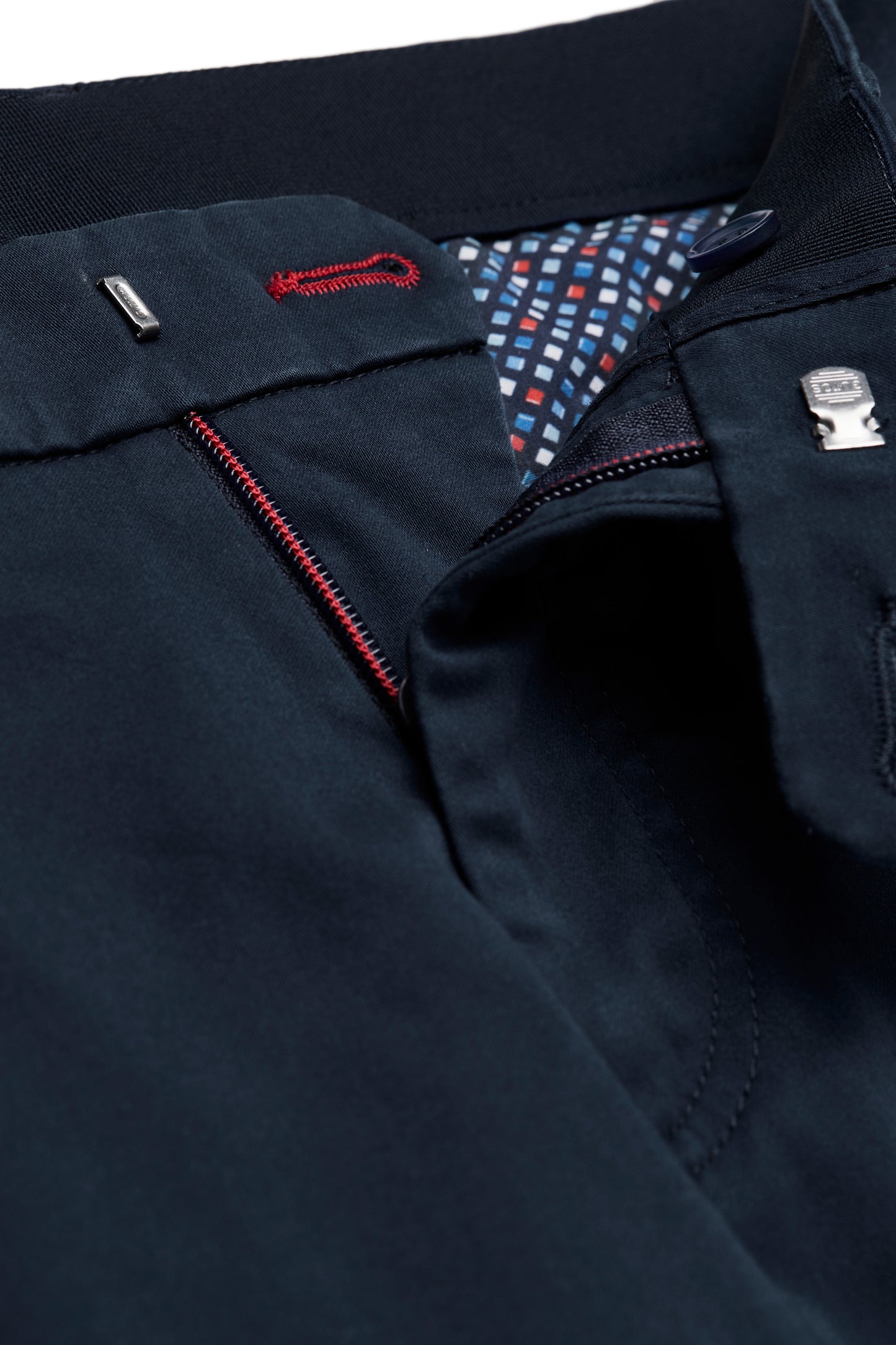 Bugatti Chinos Made From Stretch Cotton - Navy